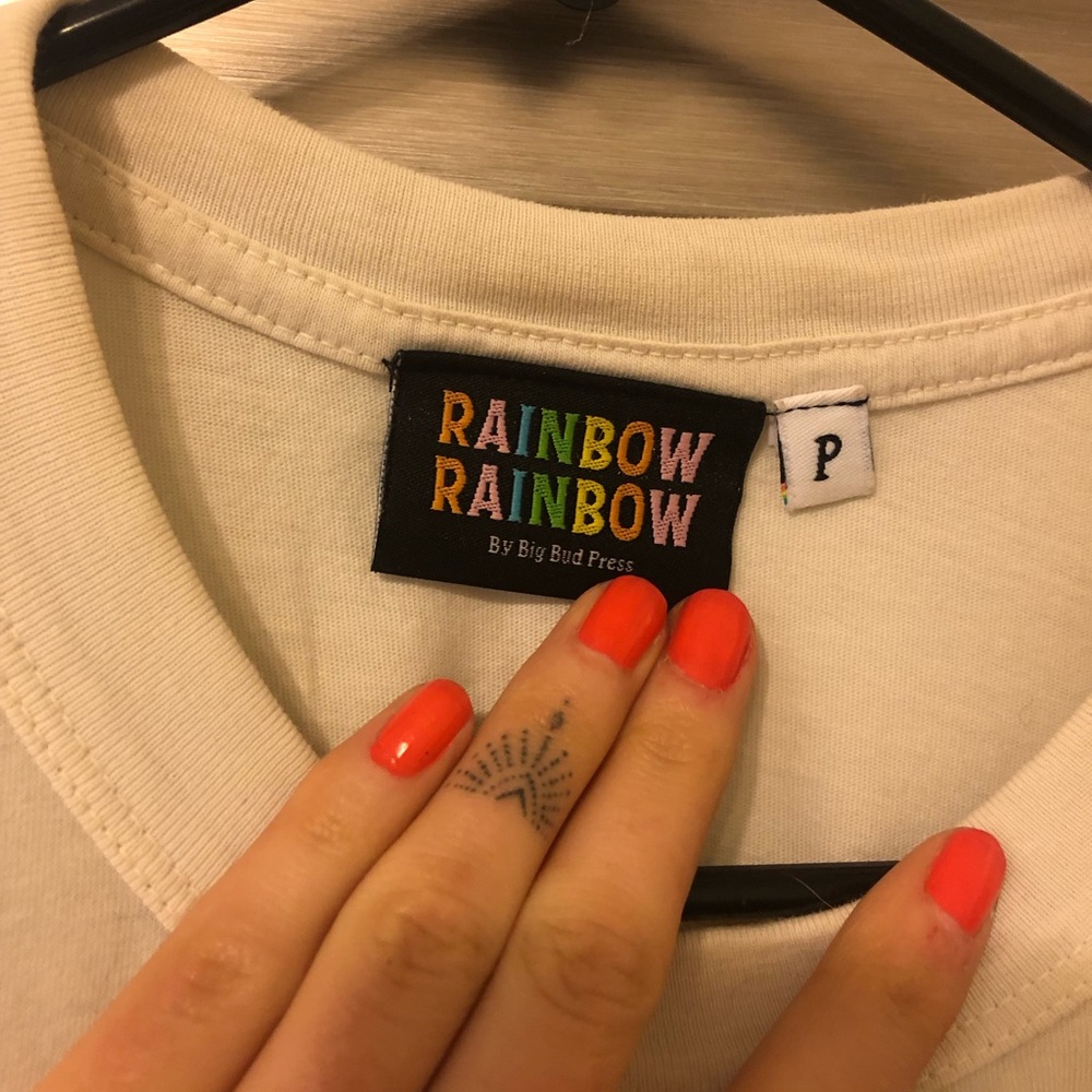 BBP butterfly airbrush t shirt SIZE PETITE